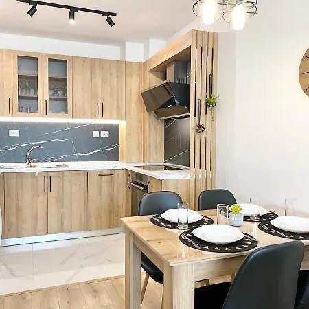 Appartement Colourful For 4 Guests And Free Parking Stara Zagora