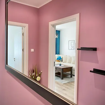 公寓 Colourful For 4 Guests And Free Parking 旧扎戈拉